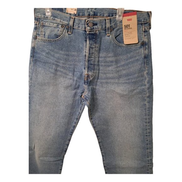 NWT Levi’s 501 Original Fit Men’s Jeans | The Ben - Medium Wash | Multiple Sizes - Picture 8 of 13